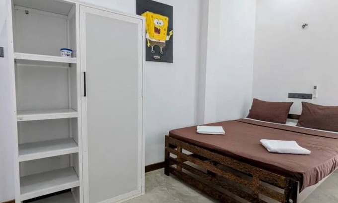 Polhena Cama Y Desayuno | Skyy Villa - Budget Double Room
