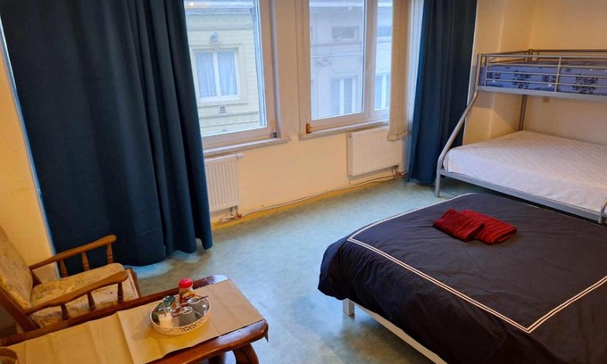 Geraardsbergen Apartamento | Slaapkamer markt Geraardsbergen