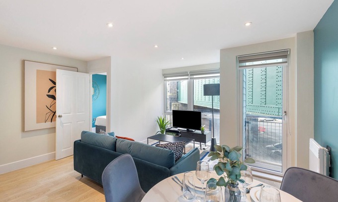Walworth Apartamento | Sleek and Modern 2-BR / 1 mile to Borough Market