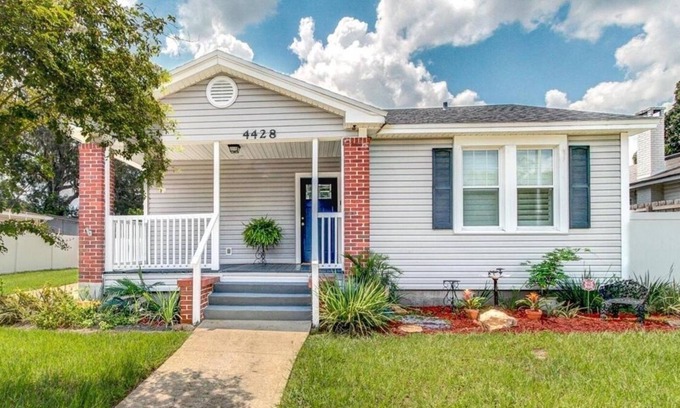 Fairfax Apartamento | Sleek Jacksonville Gem Perfect for Two Unit 3