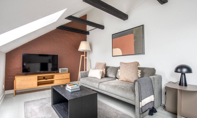 Copenhagen SV Apartamento | Sleek Valby 3BR w/ W/D & Office, nr Valbyparken, by Blueground
