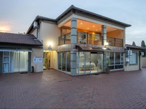 Newcastle Casa | Sleep in Beauty Guesthouse