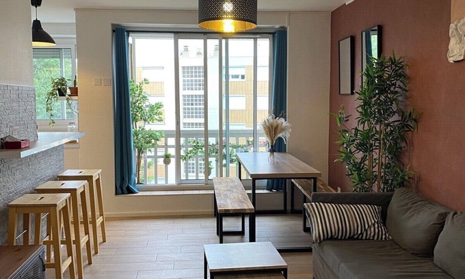 Les Poulettes Apartamento | Sleep In Villeurbanne - Free parking