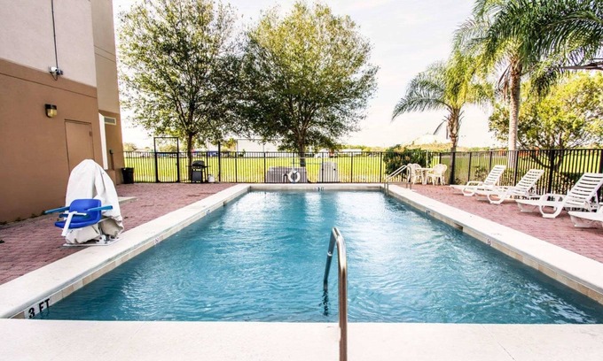 Fort Pierce Hotel | Sleep Inn Fort Pierce I-95
