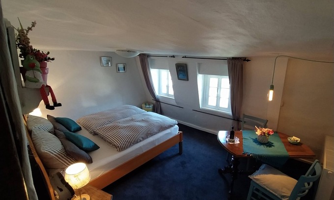 Monschau Casa | Dormir en una casa antigua, escocesa y torcida, idílica a. D.Rur en medio de Altstadt