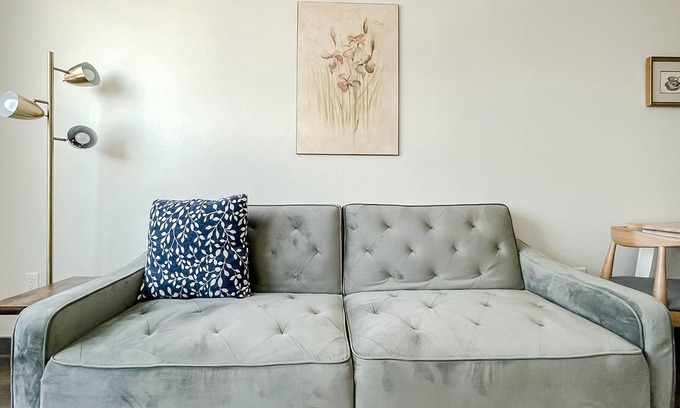 Booneville Apartamento | Sleepover: Alluring 1BD/1BA + High Ceilings - Des Moines