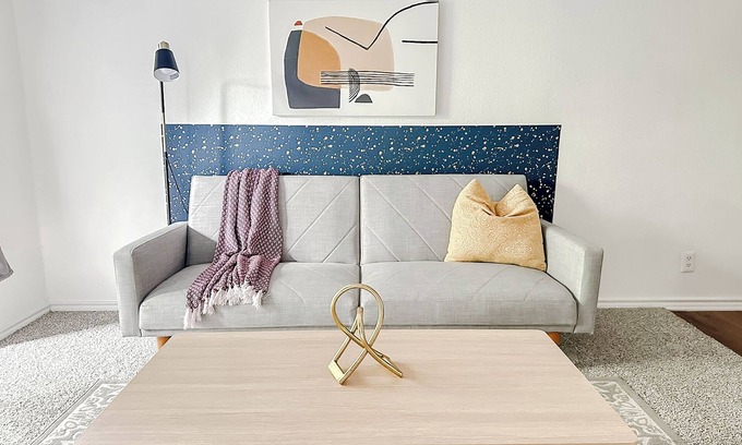 Windsor Park Apartamento | Sleepover : Inviting 1BD/1BA + Gym - Austin TX