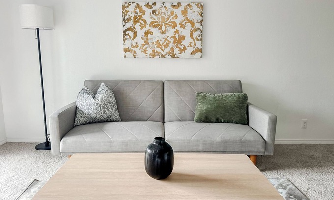 Windsor Park Apartamento | Sleepover : Serene 1BD/1BA + Gym - Austin TX