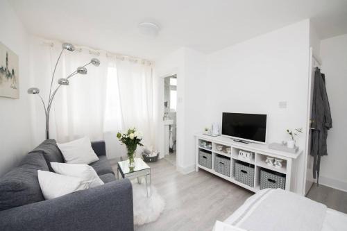 Wembley Central Casa | SleepOver Wembley