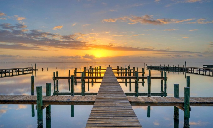 Flour Bluff Casa | Sleeps 22 | 3 Homes w/ Boat Dock + Waterfront Pool | Laguna Village Sanctuary