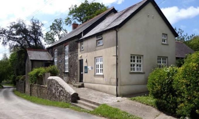 Lawrenny Casa | Sleeps 22 - 5 min to local pub, 15 mins from the beach