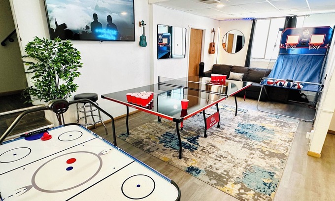 Sunnyside Casa | Sleeps 30! Denver Rally House w/Game Rooms, Hot Tub, Private Chef & 420 Shuttle
