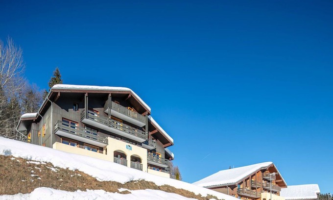 La Lechere Apartamento | Sleeps 4! Studio | Scenic Living in Valmorel!