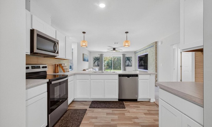 Port Saint Lucie Casa | Sleeps 6 Port Saint Lucie Retreat Home BBQ Grill