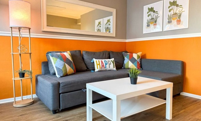 Mount Oliver Apartamento | Sleeps 9! 2 Bedrooms 6 Beds + Parking & WIFI