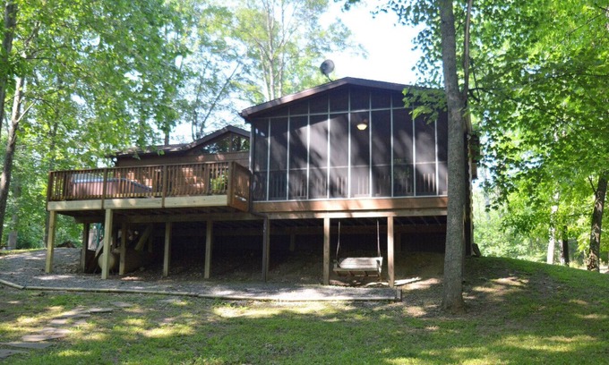 Berkeley Springs Casa | Bienvenido a Sleepy Creek Retreat!