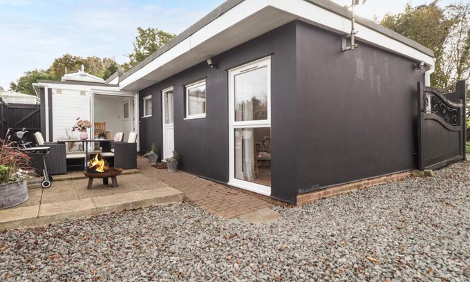 Denton Casa | Sleepy Hollow