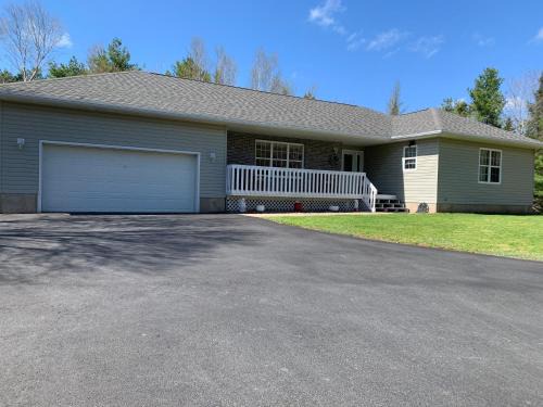Bridgewater Casa | Sleepy Pines Place