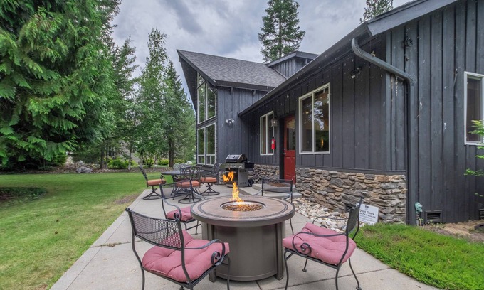 Leavenworth Casa | ¡Nuevo listado! ¡Grandes ahorros ahora para Ski & Stay y Spring Getaways!
