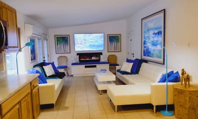 Carbondale Apartamento | NEW LISTING. Vacation or Workation - Perfect Get-Away by the River and Trail
