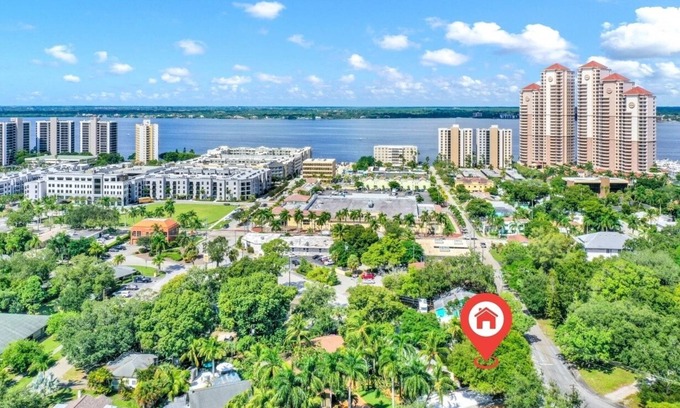 Fort Myers Apartamento | Slice of Paradise: Tropical Studio in Downtown Historical River District