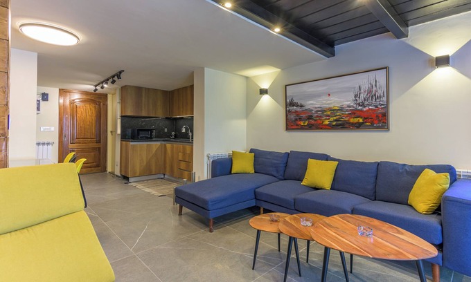 Kfardebian Apartamento | Slopes 2-BR Apartment In Kfardebian Near Slopes