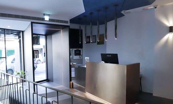 Central District Hotel | Slow Town Hotel - Glowing