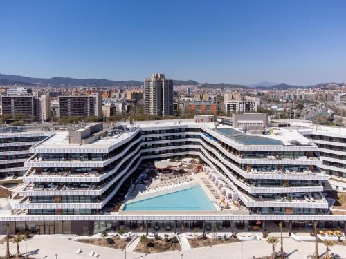 Sant Adria de Besos Hotel | SLS Barcelona
