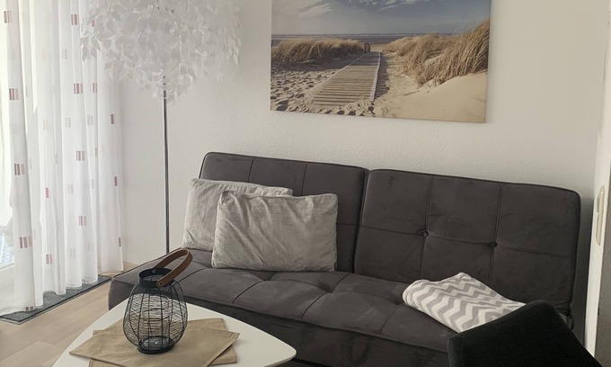 Ludwigshafen Apartamento | Pequeño apartamento de vacaciones con vistas al lago, balcón y Wi-Fi