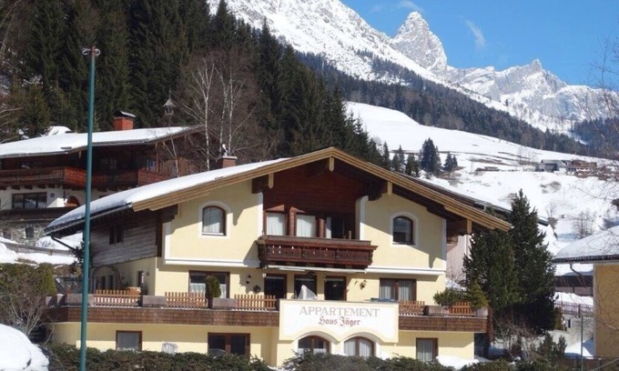 Filzmoos Apartamento | Small beautiful holiday home in a central location