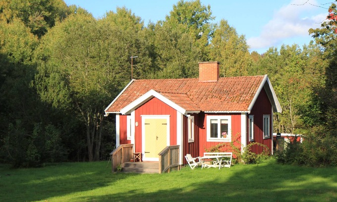 Holmsjo Casa | Pequeña casa de campo en el sur de Stone Lake, Nueva 3 mil al norte de Karlskrona