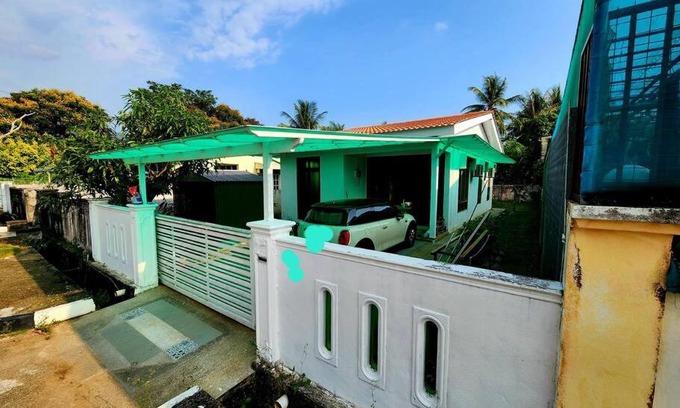 George Town Casa | Small Green Bungalow in Balik Pulau