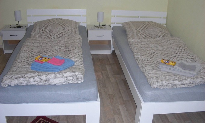 Kuenzell Apartamento | Pequeño apartamento de vacaciones junto a Fulda Rhön Vogelsberg buena ubicación central Hesse hasta 2 personas