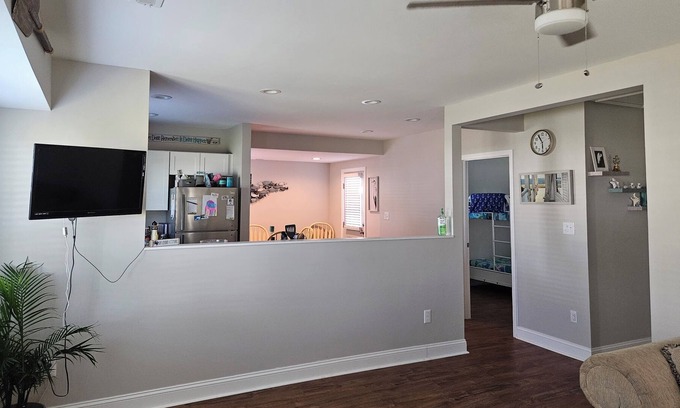 Swansboro Casa | Small House, Big Adventure