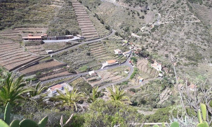 Vallehermoso Cabaña | casa pequeña pero un gran ambiente en su exterior