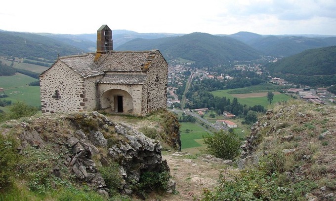 Massiac Casa | Pequeña casa en el corazón del Cantal, Massiac