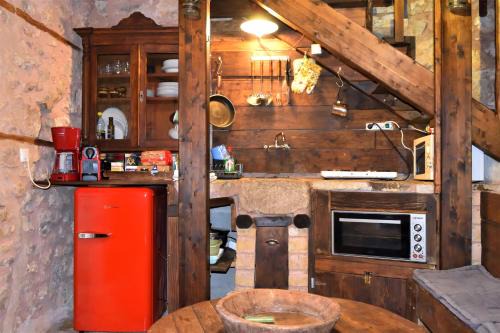 Lilaia Casa | Small Stone Maisonette 1