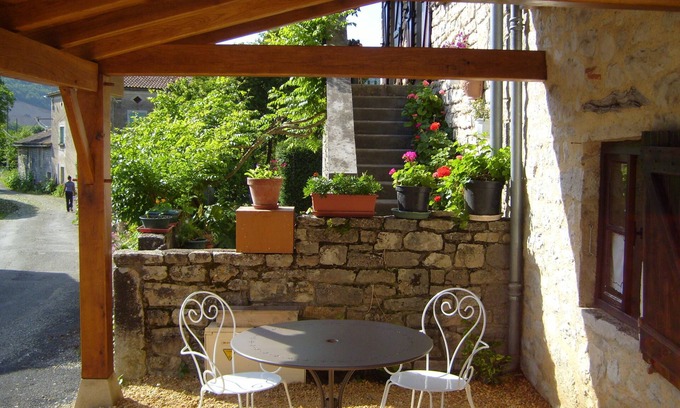 Cazals Apartamento | Pequeño estudio para 2 en las gargantas del Aveyron
