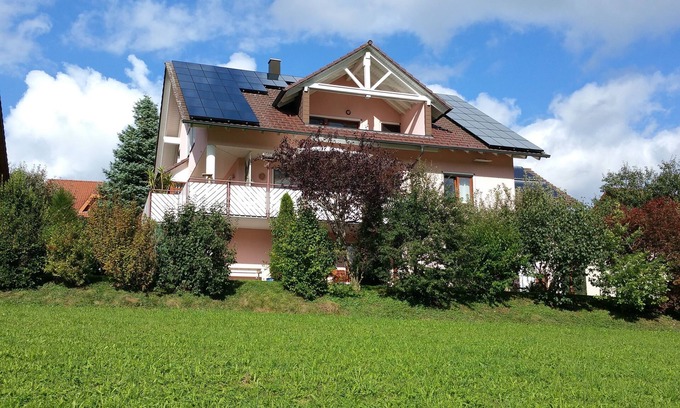 Ippingen Apartamento | 2017 apartamento vacacional recientemente ampliado en Immendingen-Ippingen