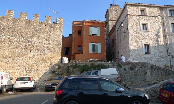 Montmeyan Casa | Small village house with terrace in Montmeyan