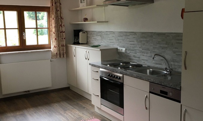 Eisenberg Condominio | Small working dairy farm with vacation apartment in the Ostallgäu.