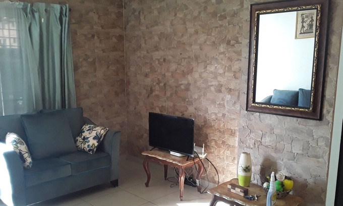 Ensanche Isabelita Apartamento | Smart Modern Flat, a block from Ocean, High Security