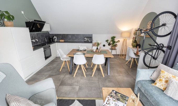 Bad Zwischenahn Casa | SmartFewo: Haus Erde | Penthouse | Sauna | Park