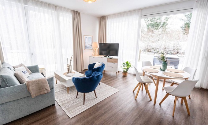 Bad Zwischenahn Apartamento | SmartFewo: House Water | Penthouse | Sauna | Park - Residence by the small sea