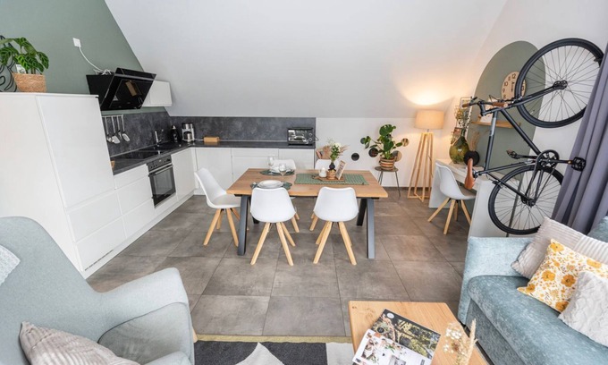 Bad Zwischenahn Apartamento | SmartFewo: House Earth | Penthouse | Sauna | Park - Residence by the small sea