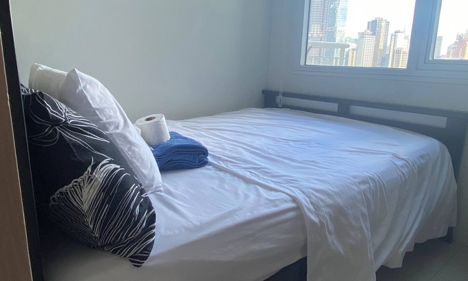 Valenzuela Apartamento | SMDC Jazz Residences Makati