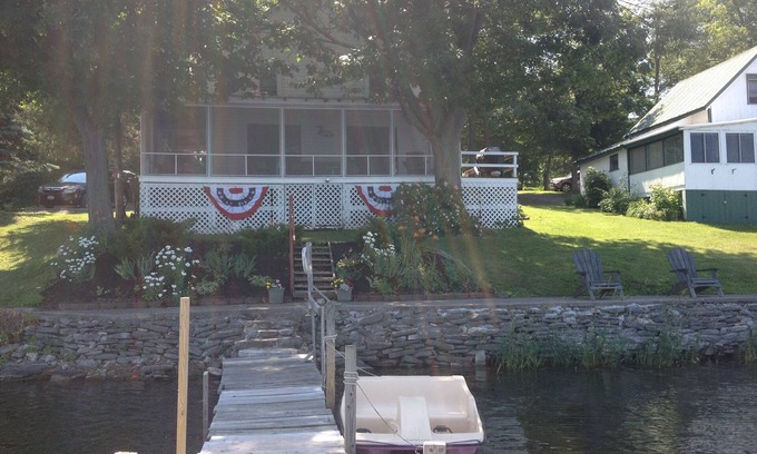Limerick Casa | Smith Family Cottage