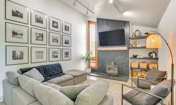 Smithfield Casa | Smithfield Gathering Place: Room for Everyone!
