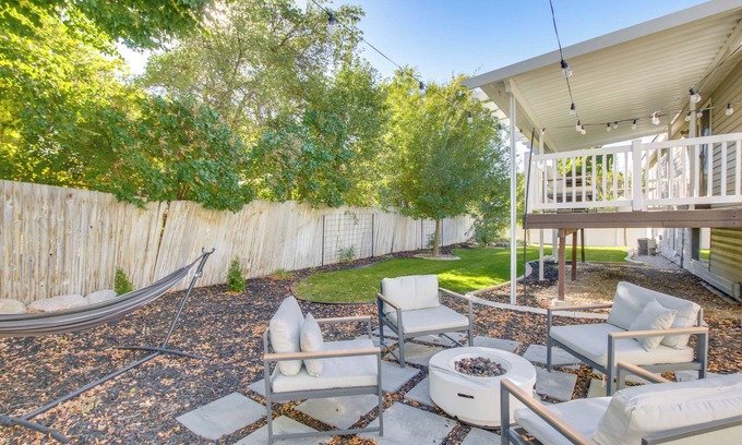 Smithfield Casa | Smithfield Retreat: Ideal for Family Gatherings!