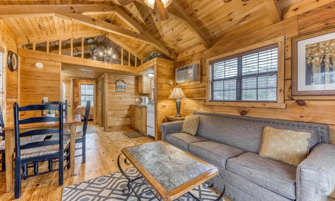 Wears Valley Casa | Smoky Bears Den
